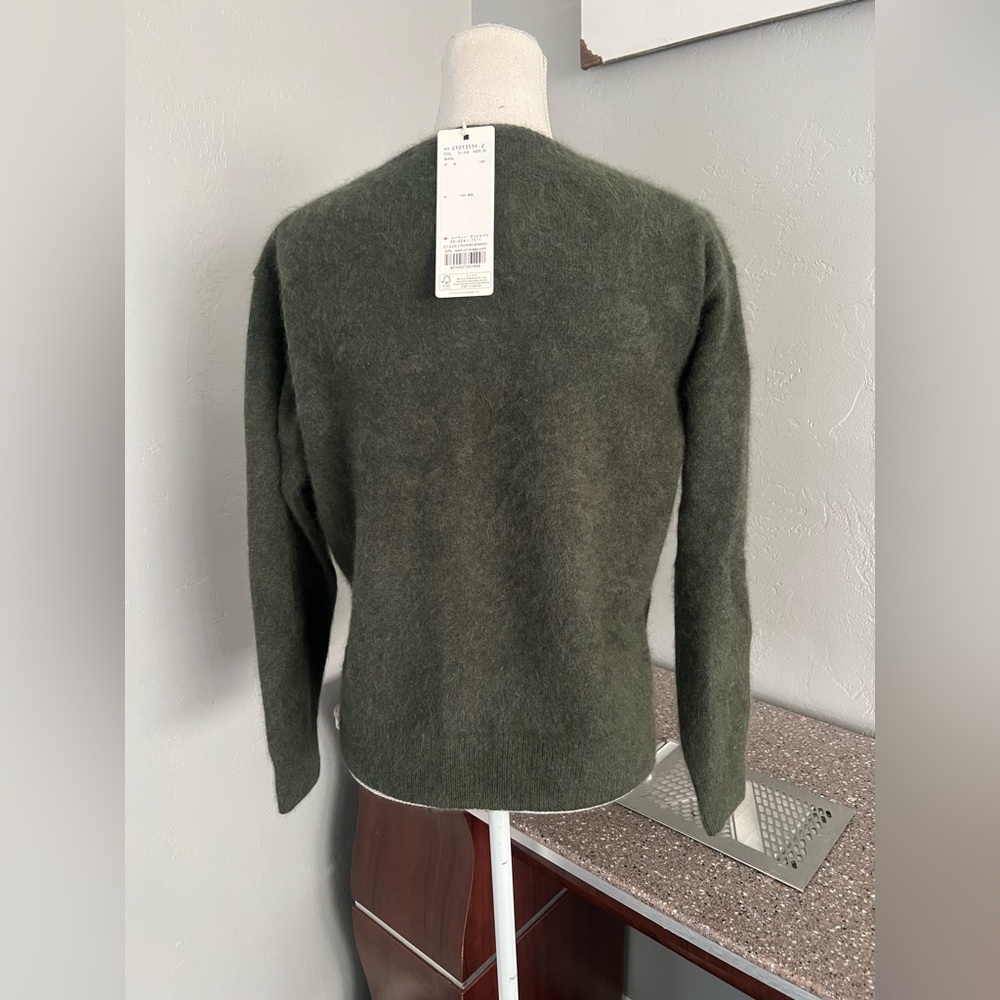 C.T. Plage 100% wool sweater with relaxed fit SIZE 36 - Picture 6 of 12